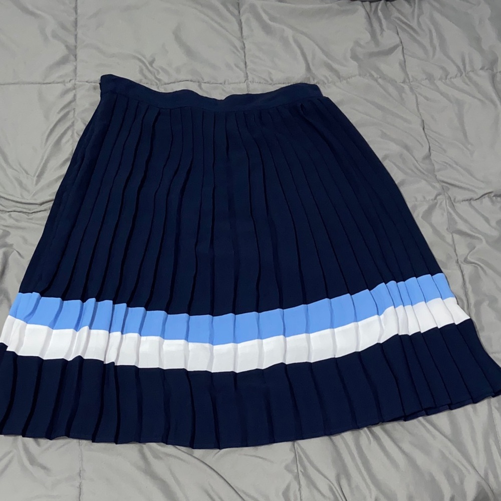 Pleated Ardene skirt